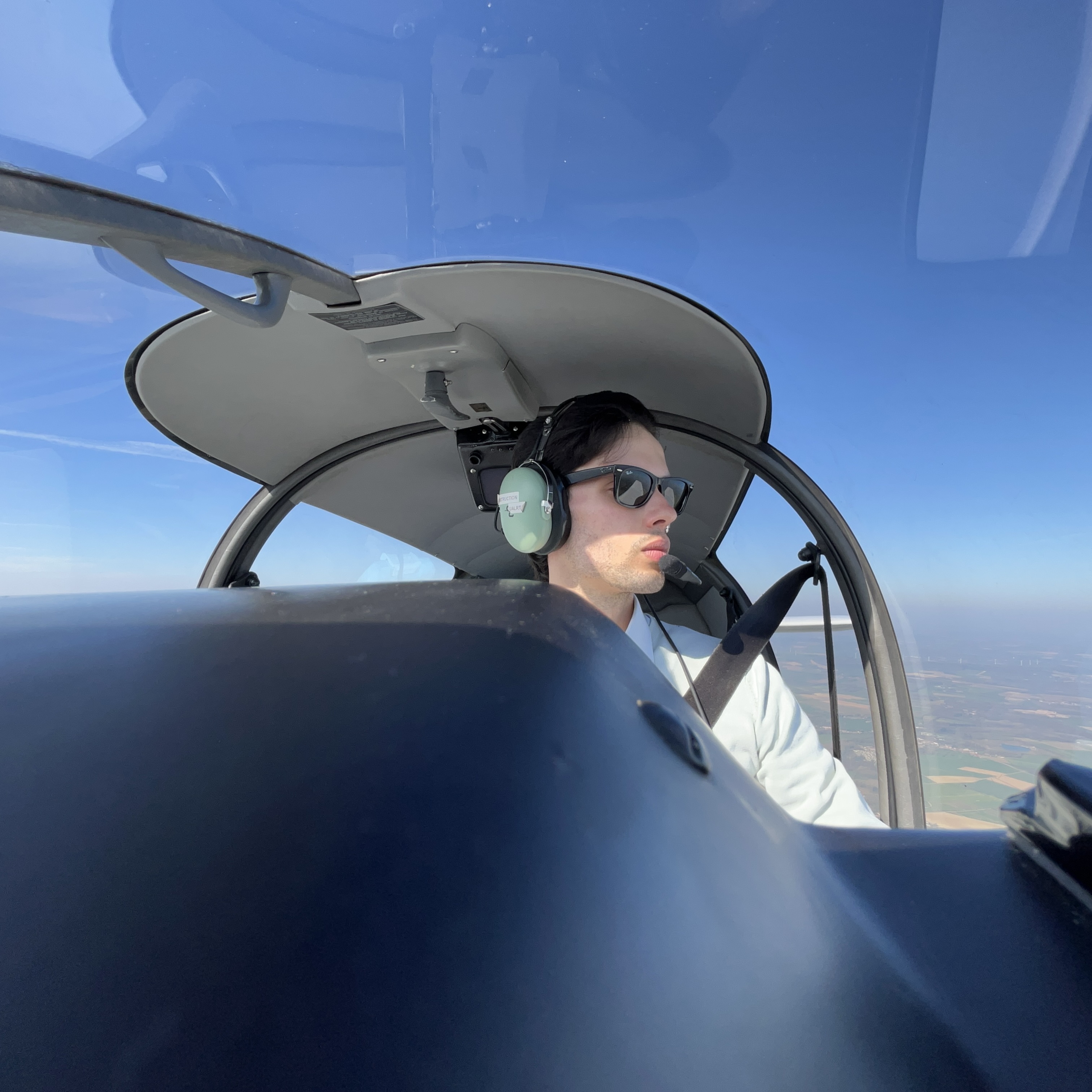Vols sans panache : l’âge fade de l’aviation